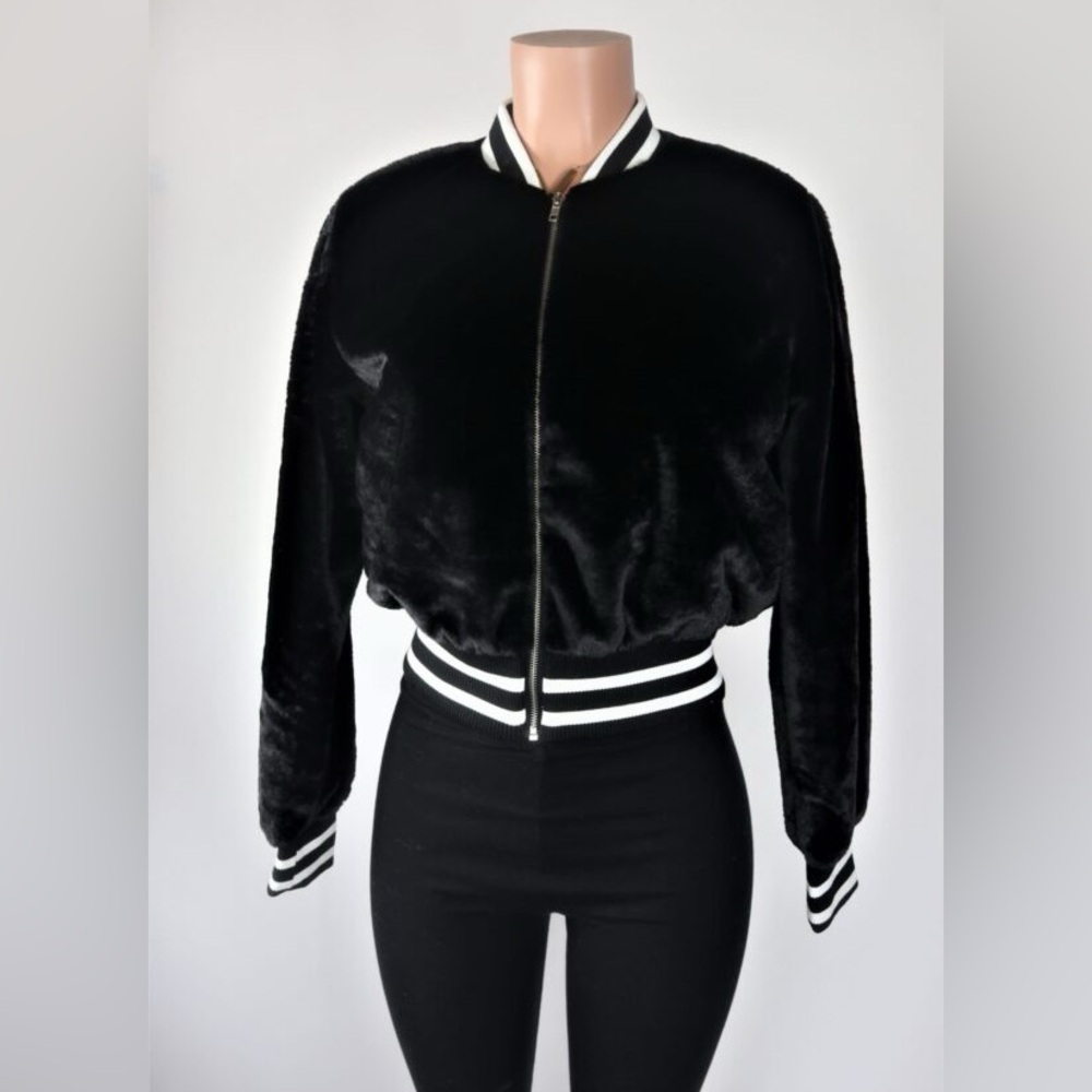 BLUE BLUSH Black Faux Fur White Stripe Collar Zip Bomber Varsity Jacket Medium